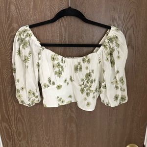 Abercrombie & Fitch Floral Puff Sleeve Crop Top